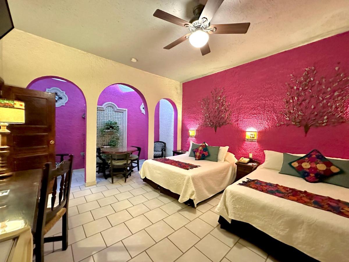 La Villa Del Ensueno Boutique Hotel Tlaquepaque Exterior photo