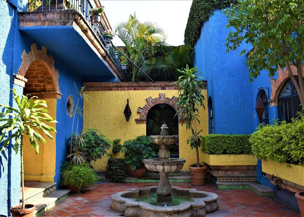 La Villa Del Ensueno Boutique Hotel Tlaquepaque Exterior photo