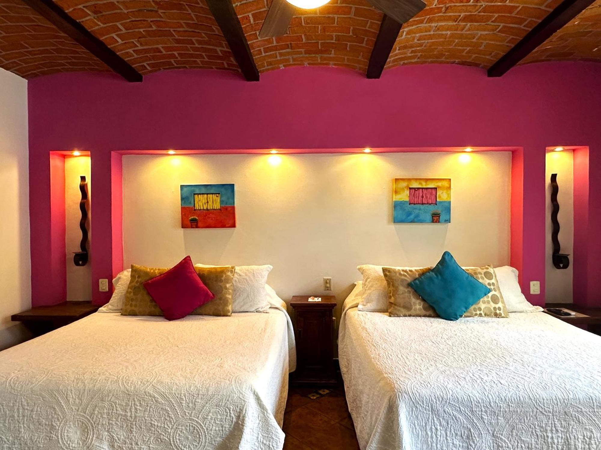 La Villa Del Ensueno Boutique Hotel Tlaquepaque Exterior photo